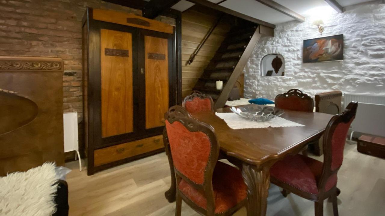 Старата Баkалия The Old Grocery, Guest Rooms 발치크 외부 사진