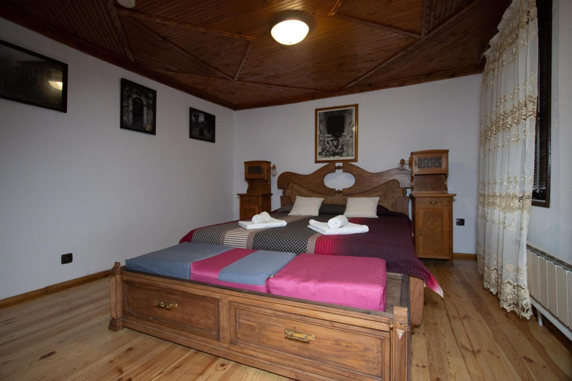 Старата Баkалия The Old Grocery, Guest Rooms 발치크 외부 사진