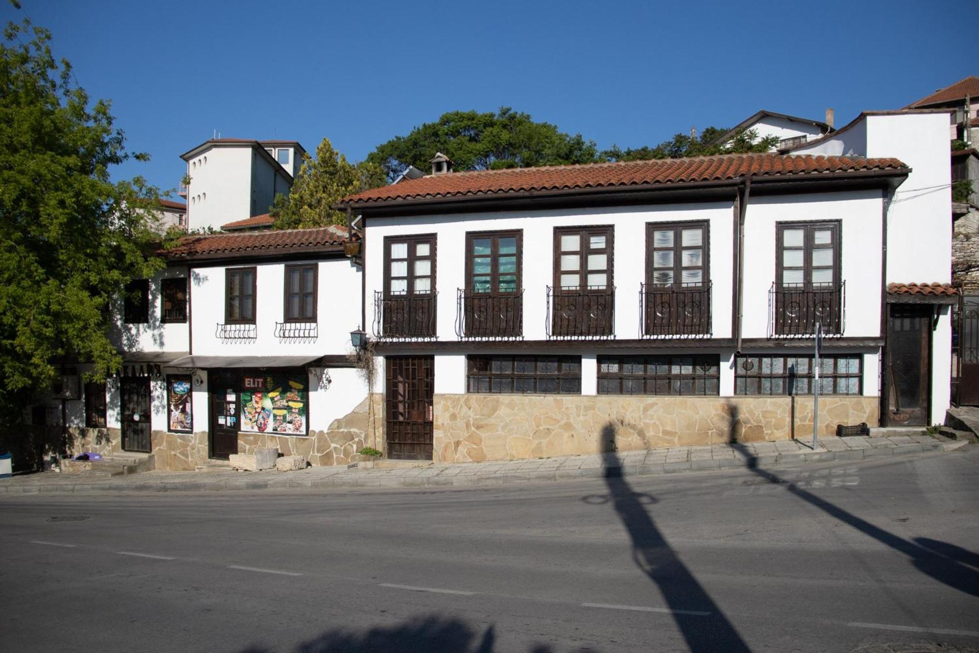 Старата Баkалия The Old Grocery, Guest Rooms 발치크 외부 사진